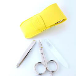 Alternative view of Alpen - Manikürset mit Lasche, 4-tlg., vernickelt, Kunststoffetui, Gelb - 6800-YELLOW