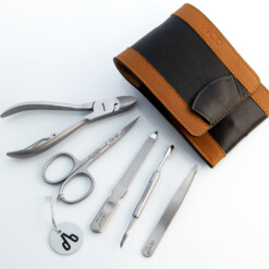 Alternative view of Alpen - Manikürset mit Druckknopf, 6-tlg., inox. (matt), Rindsleder, Schwarz - 6837R-BLACK