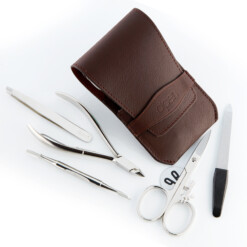 Alternative view of Alpen - Manikürset mit Lasche, 6-tlg., vernickelt, Rindsleder, Bordeauxrot - 6873-BORDEAUX