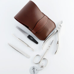 Alternative view of Alpen - Manikürset mit Lasche, 6-tlg., vernickelt, Rindsleder, Bordeauxrot - 6874-BORDEAUX