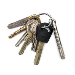 Alternative view of Ketuo - Skeleton Pen, Titanium Alloy