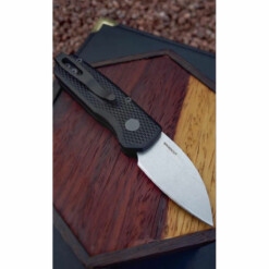Pro-Tech - Runt 5, Textured Black, Wharncliffe MAGNACUT- R5305