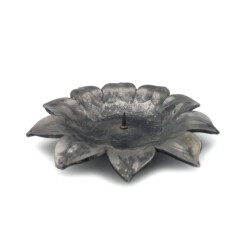 Alternative view of Niki Frühwirth - "Schmiedeschätze Ybbsitz", Kerzenhalter