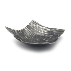 Alternative view of Niki Frühwirth - "Schmiedeschätze Ybbsitz", Schale, Edelstahl gebreitet