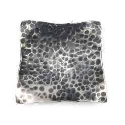 Niki Frühwirth - "Schmiedeschätze Ybbsitz", Schale, Edelstahl gehämmert