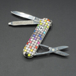 Victorinox - The Sharp Knife Club - Classic SD Grey 3D