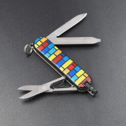 Alternative view of Victorinox - The Sharp Knife Club - Classic SD Plain Bricks 3D