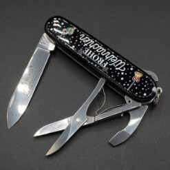 Victorinox - The Sharp Knife Club - Compact Winter Magic 3D